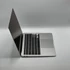 Kép 4/5 - MacBook Air 13″ 2020, M1  8 Cores, 16 GB RAM, 7 core GPU, 256 GB SSD, Silver